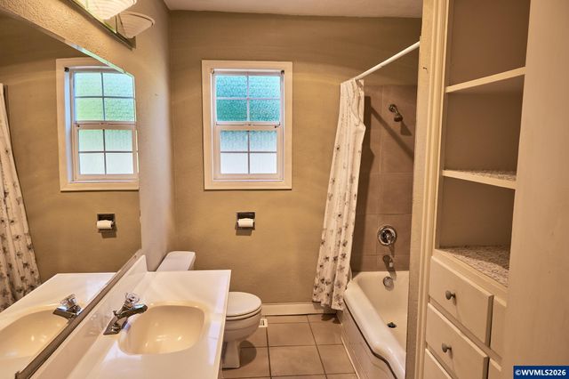 145 Leffelle St S, Salem, OR 97302