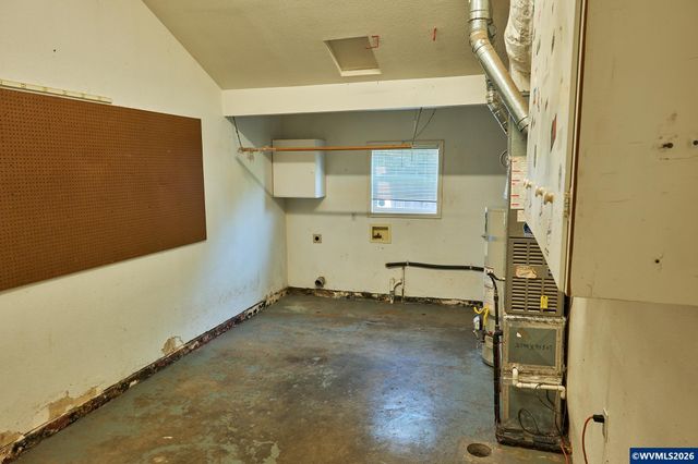 145 Leffelle St S, Salem, OR 97302