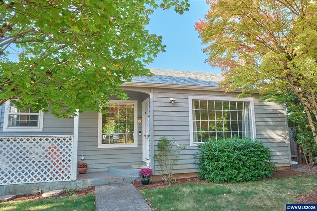 145 Leffelle St S, Salem, OR 97302
