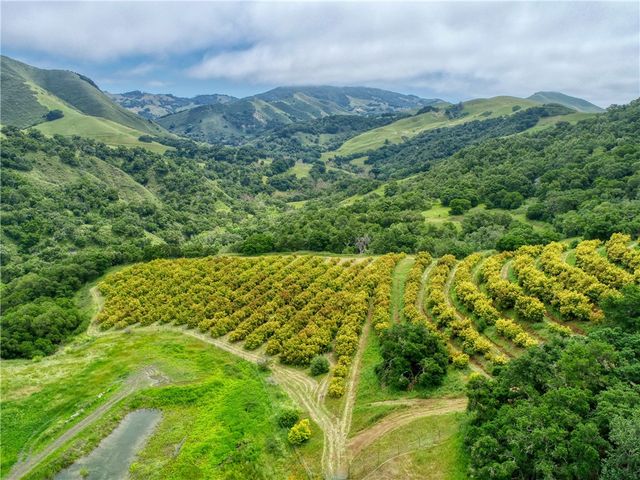7515 Santa Rosa Creek Road, Cambria, CA 93428