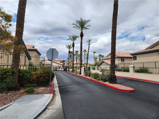 8410 Eldora Avenue 1071, Las Vegas, NV 89117