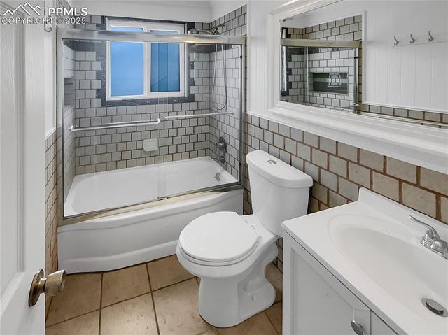 3706 N Chestnut Street, Colorado Springs, CO 80907