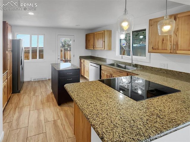 3706 N Chestnut Street, Colorado Springs, CO 80907