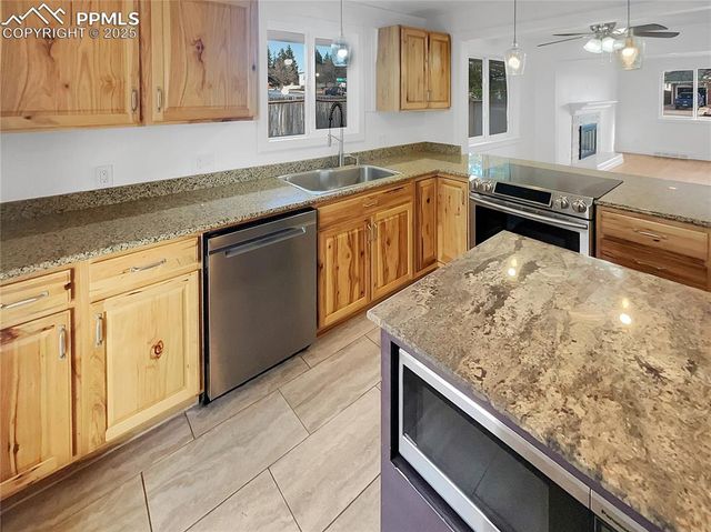 3706 N Chestnut Street, Colorado Springs, CO 80907