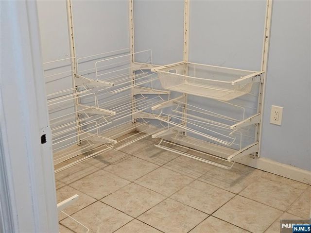 281 Marion Avenue, Cliffside Park, NJ 07010