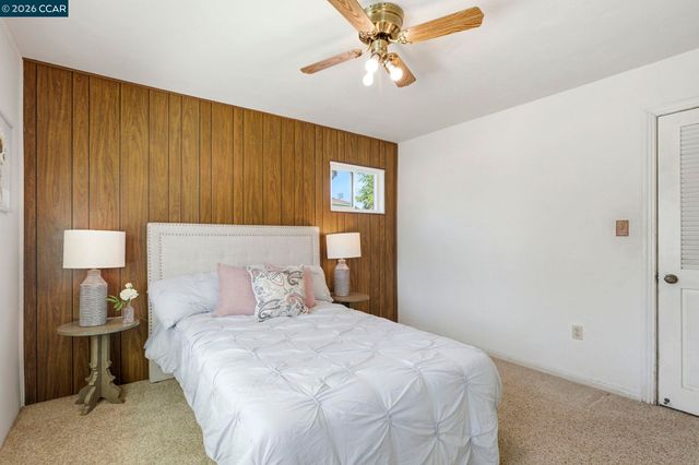 2912 Knoll Dr, Concord, CA 94520