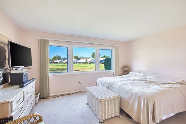 6102 Augusta DR 115, Fort Myers, FL 33907