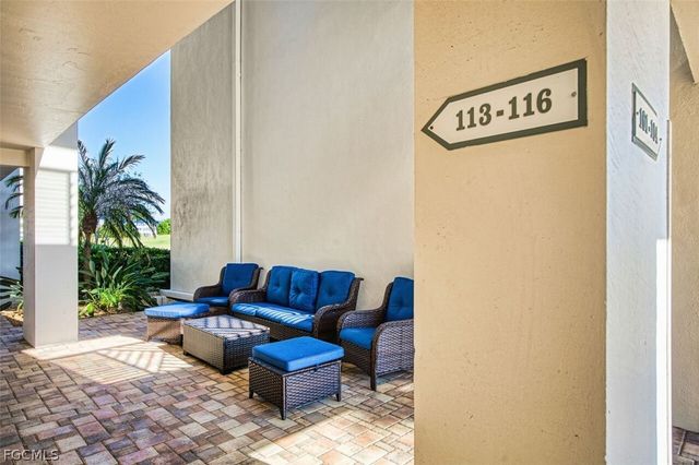 6102 Augusta DR 115, Fort Myers, FL 33907