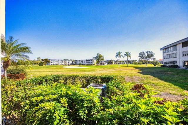 6102 Augusta DR 115, Fort Myers, FL 33907