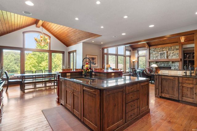 12502 Kress Road, Roanoke, IN 46783