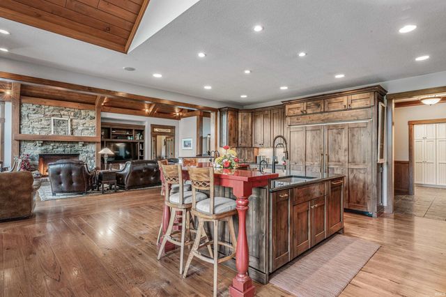 12502 Kress Road, Roanoke, IN 46783