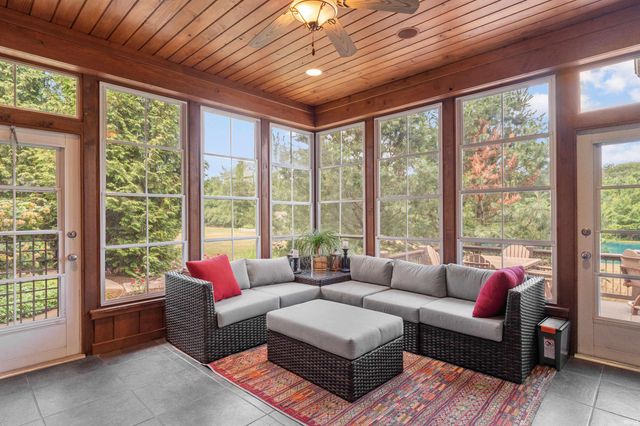 12502 Kress Road, Roanoke, IN 46783