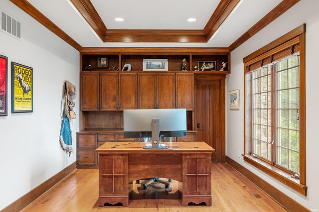 12502 Kress Road, Roanoke, IN 46783