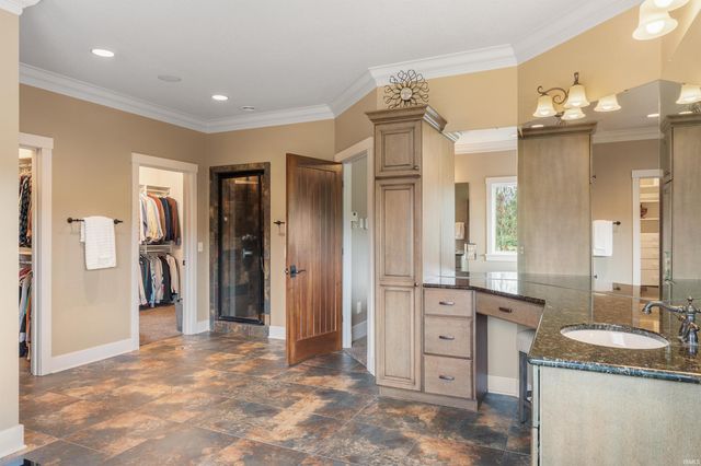 12502 Kress Road, Roanoke, IN 46783