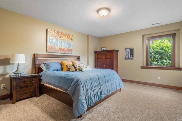 12502 Kress Road, Roanoke, IN 46783