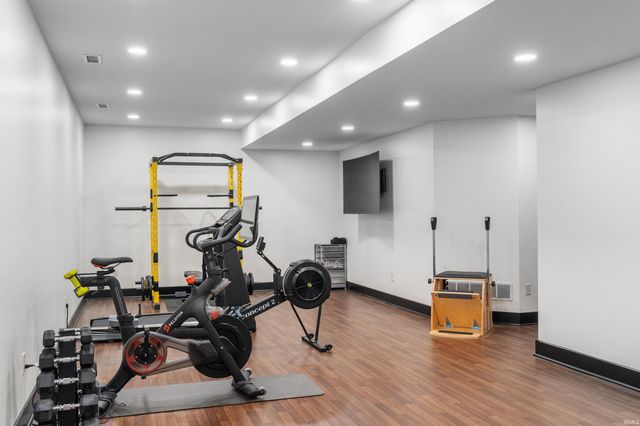 12502 Kress Road, Roanoke, IN 46783