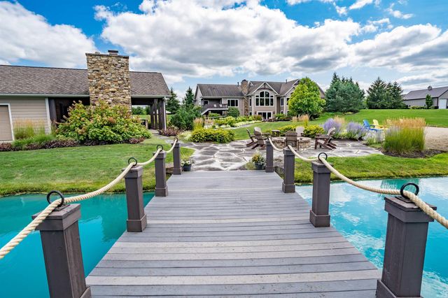 12502 Kress Road, Roanoke, IN 46783