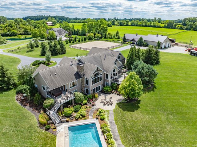 12502 Kress Road, Roanoke, IN 46783