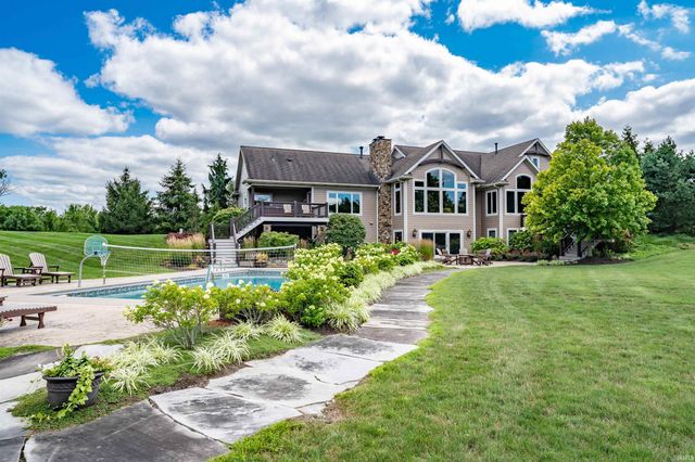 12502 Kress Road, Roanoke, IN 46783