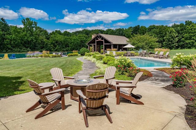 12502 Kress Road, Roanoke, IN 46783