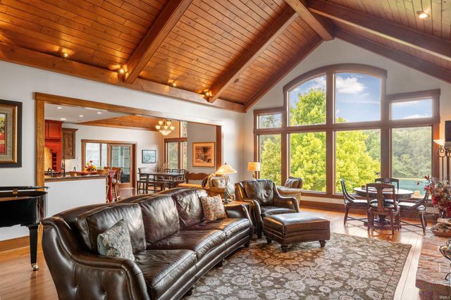 12502 Kress Road, Roanoke, IN 46783