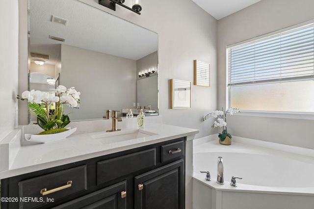 5991 WAKULLA SPRINGS Road, Jacksonville, FL 32258