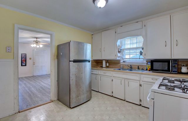 8817 Westwood Ave Avenue, Little Rock, AR 72204