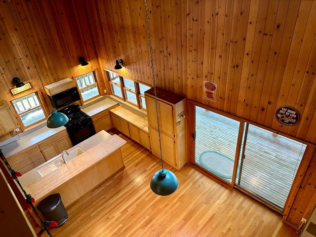 2723 Navajo Dr, Arnold, CA 95223