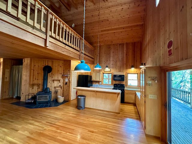 2723 Navajo Dr, Arnold, CA 95223