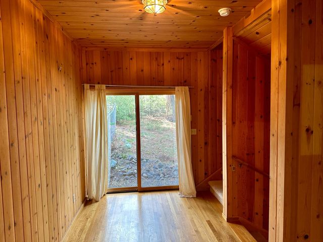 2723 Navajo Dr, Arnold, CA 95223