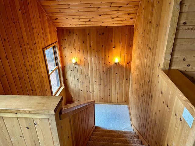 2723 Navajo Dr, Arnold, CA 95223