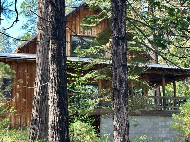 2723 Navajo Dr, Arnold, CA 95223