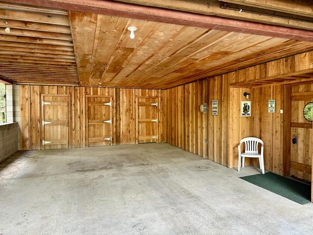 2723 Navajo Dr, Arnold, CA 95223