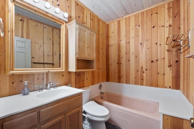 2723 Navajo Dr, Arnold, CA 95223