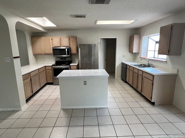 21614 Longwood, San Antonio, TX 78259