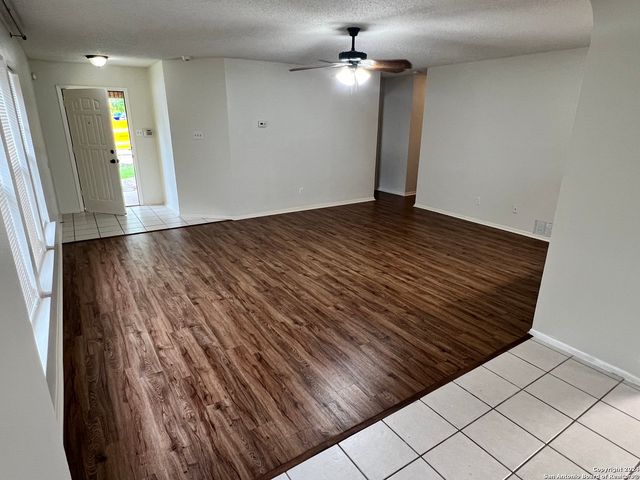 21614 Longwood, San Antonio, TX 78259