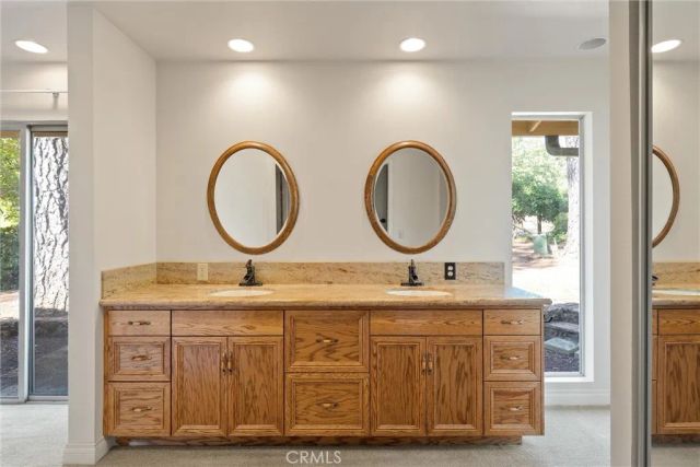 6090 Rossi Way, Paradise, CA 95969