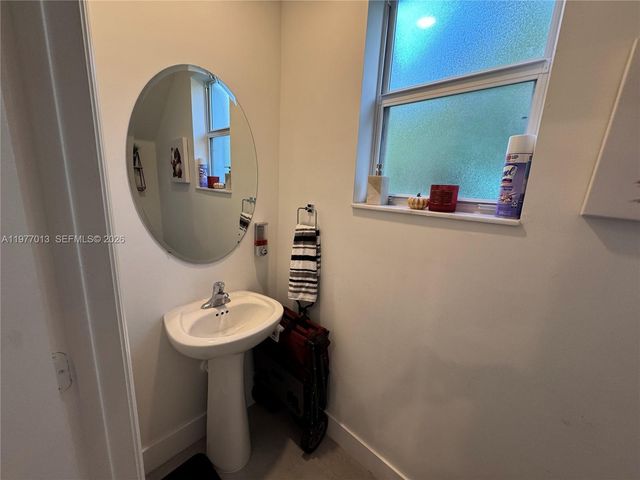 2604 SE 19th Street, Homestead, FL 33035