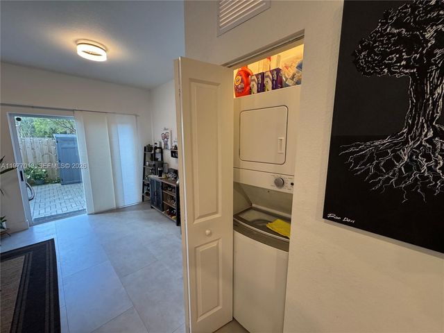 2604 SE 19th Street, Homestead, FL 33035