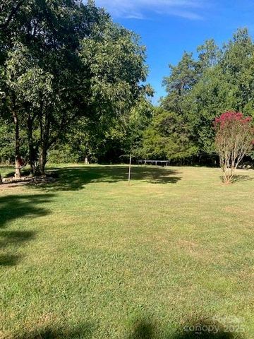 6700 Sisk-Carter Road, Rockwell, NC 28138