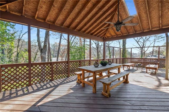 1135 Vista NE Trail, Atlanta, GA 30324