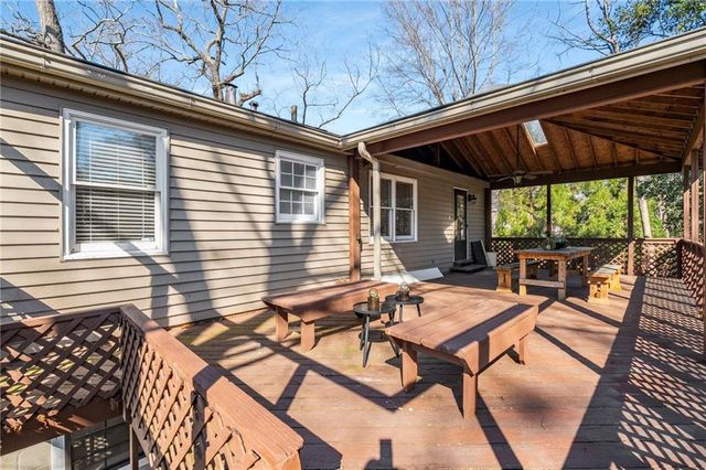 1135 Vista NE Trail, Atlanta, GA 30324