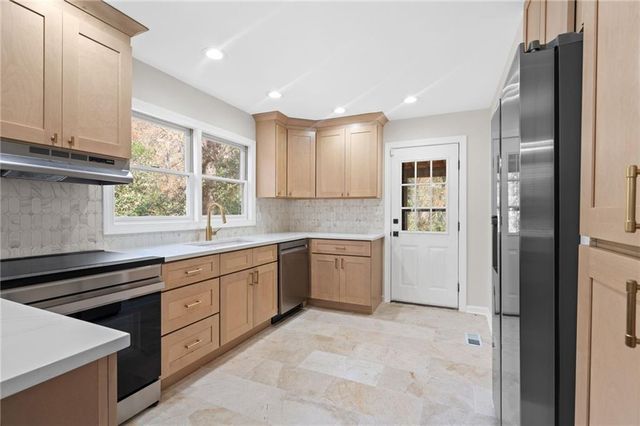 1135 Vista NE Trail, Atlanta, GA 30324