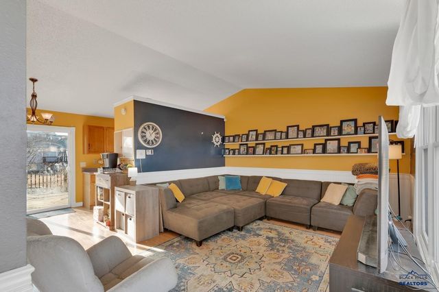 1105 FIR, Rapid City, SD 57701