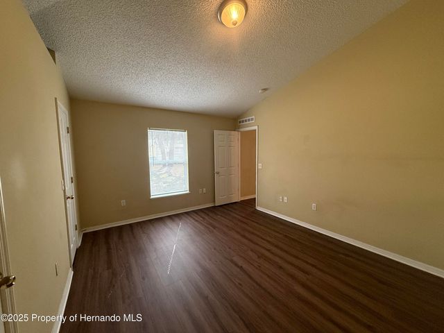 2156 Deltona Boulevard, Spring Hill, FL 34606