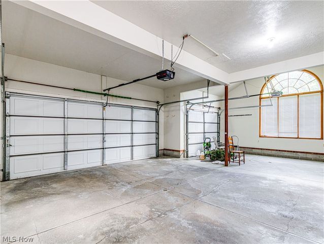 4350 Bramble Drive, Copley, OH 44321