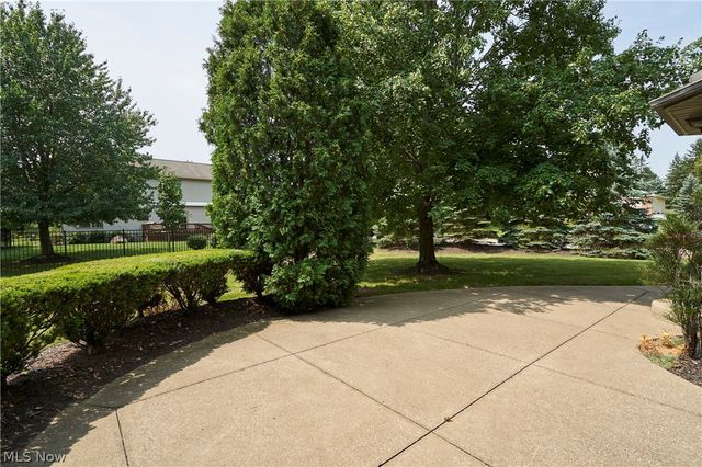 4350 Bramble Drive, Copley, OH 44321