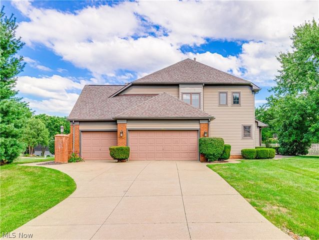 4350 Bramble Drive, Copley, OH 44321
