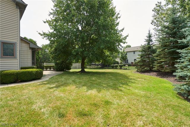4350 Bramble Drive, Copley, OH 44321