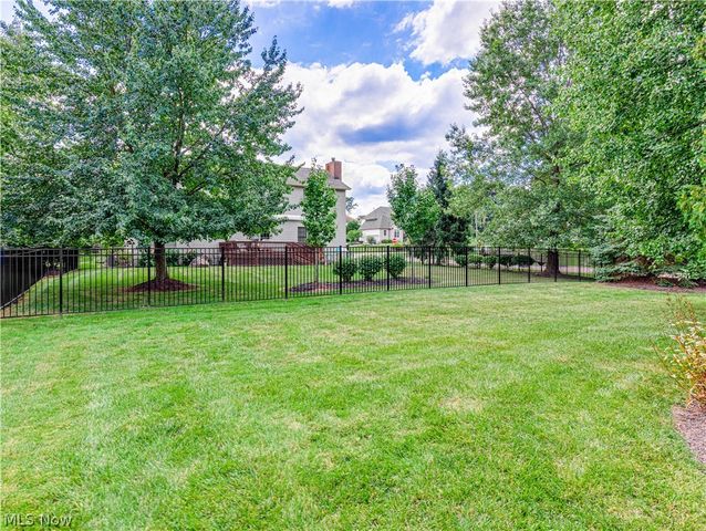 4350 Bramble Drive, Copley, OH 44321